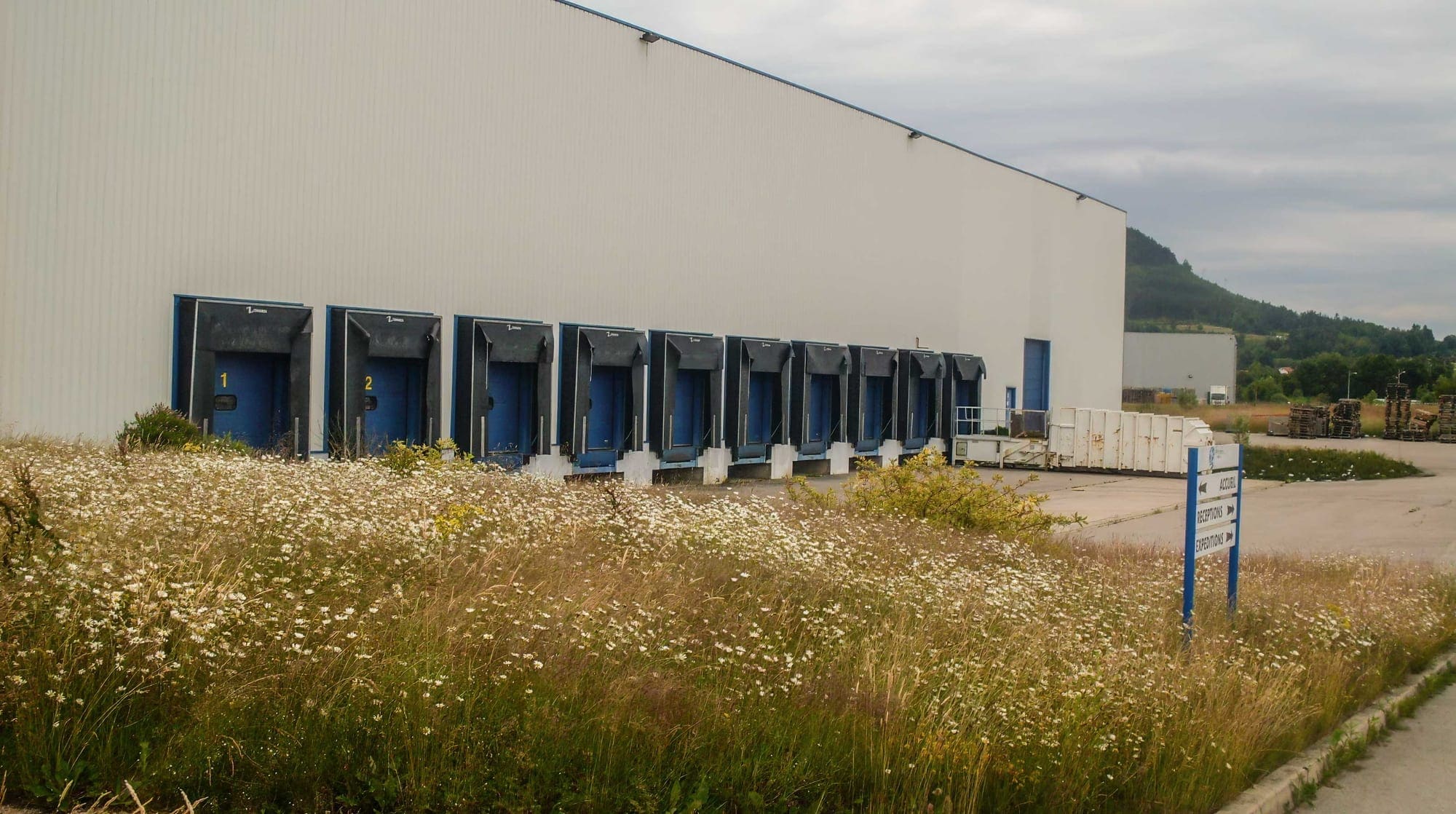 IGL — Nos Entrepôts — Grand Est · d'entrepôts certifiés en France